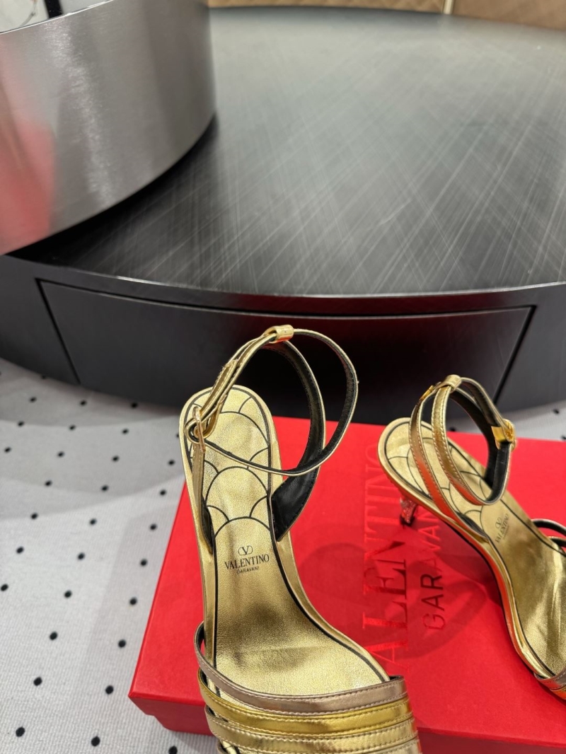 Va1e*ntin0 heeled shoes